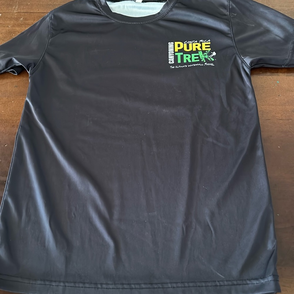Dri-fit black Costa Rica Canyoneering tee (12)